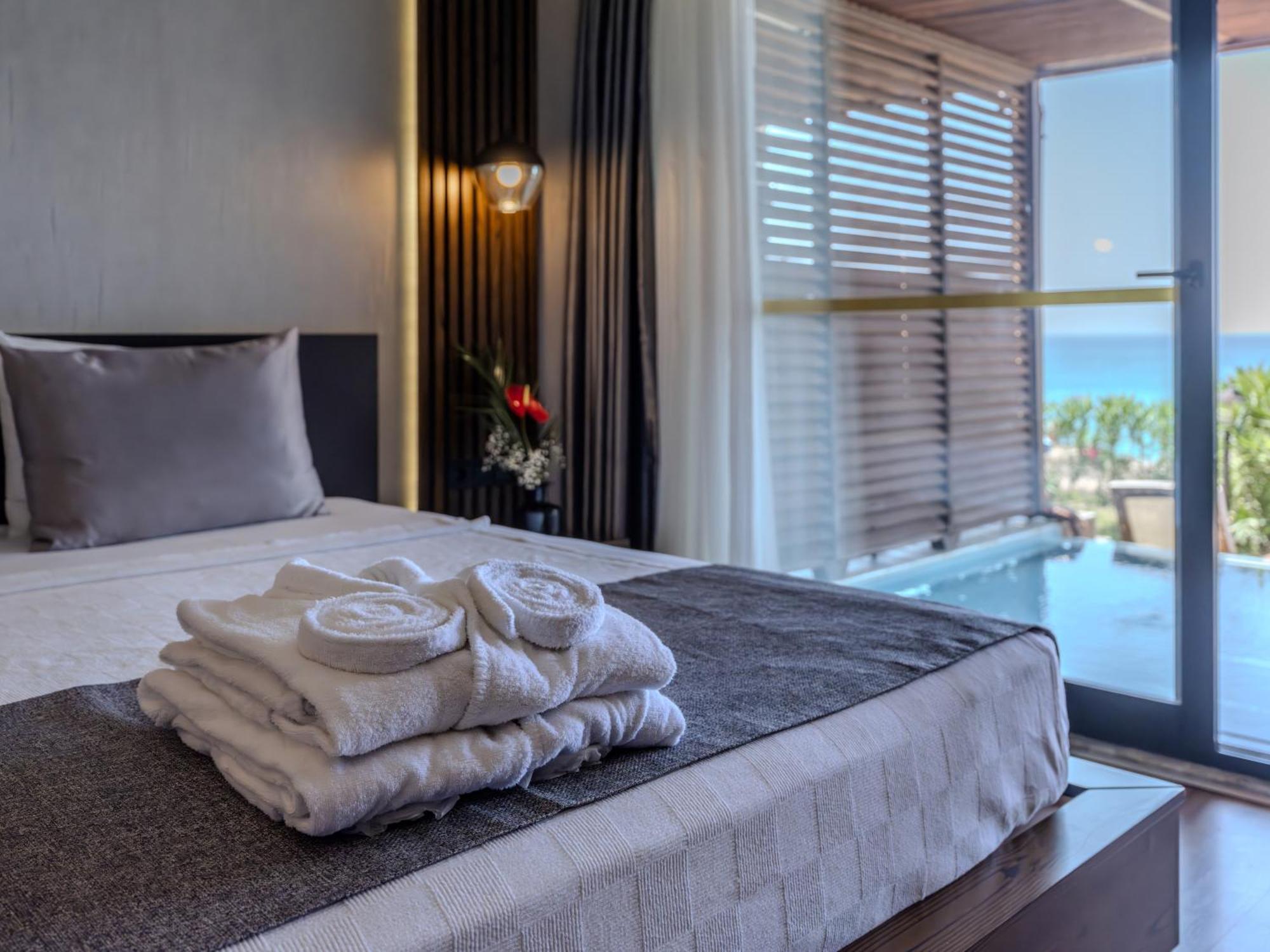 Adora Calma Beach Hotel Adults Only Kızılot Bagian luar foto
