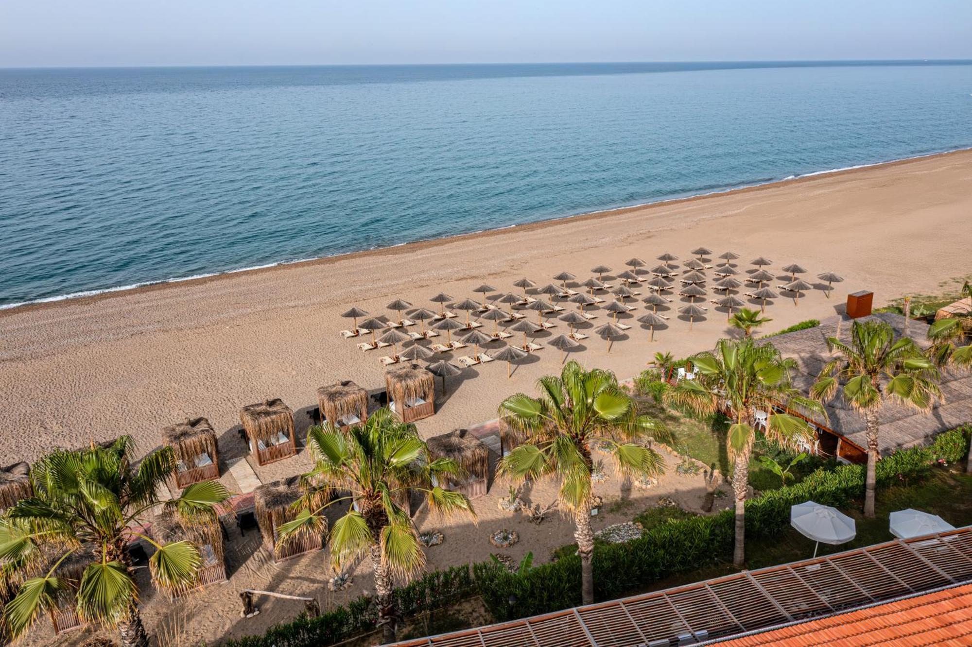 Adora Calma Beach Hotel Adults Only Kızılot Bagian luar foto