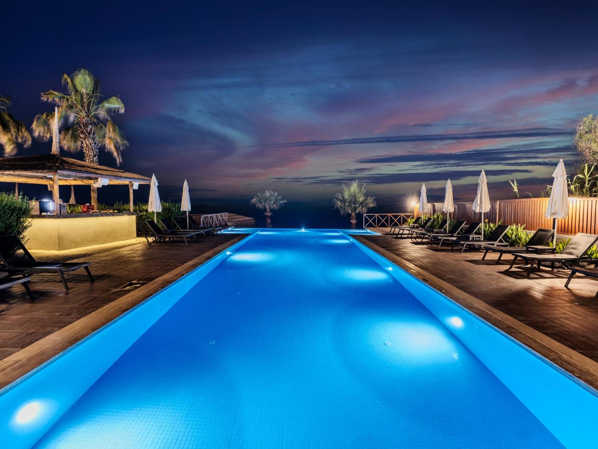 Adora Calma Beach Hotel Adults Only Kızılot Bagian luar foto
