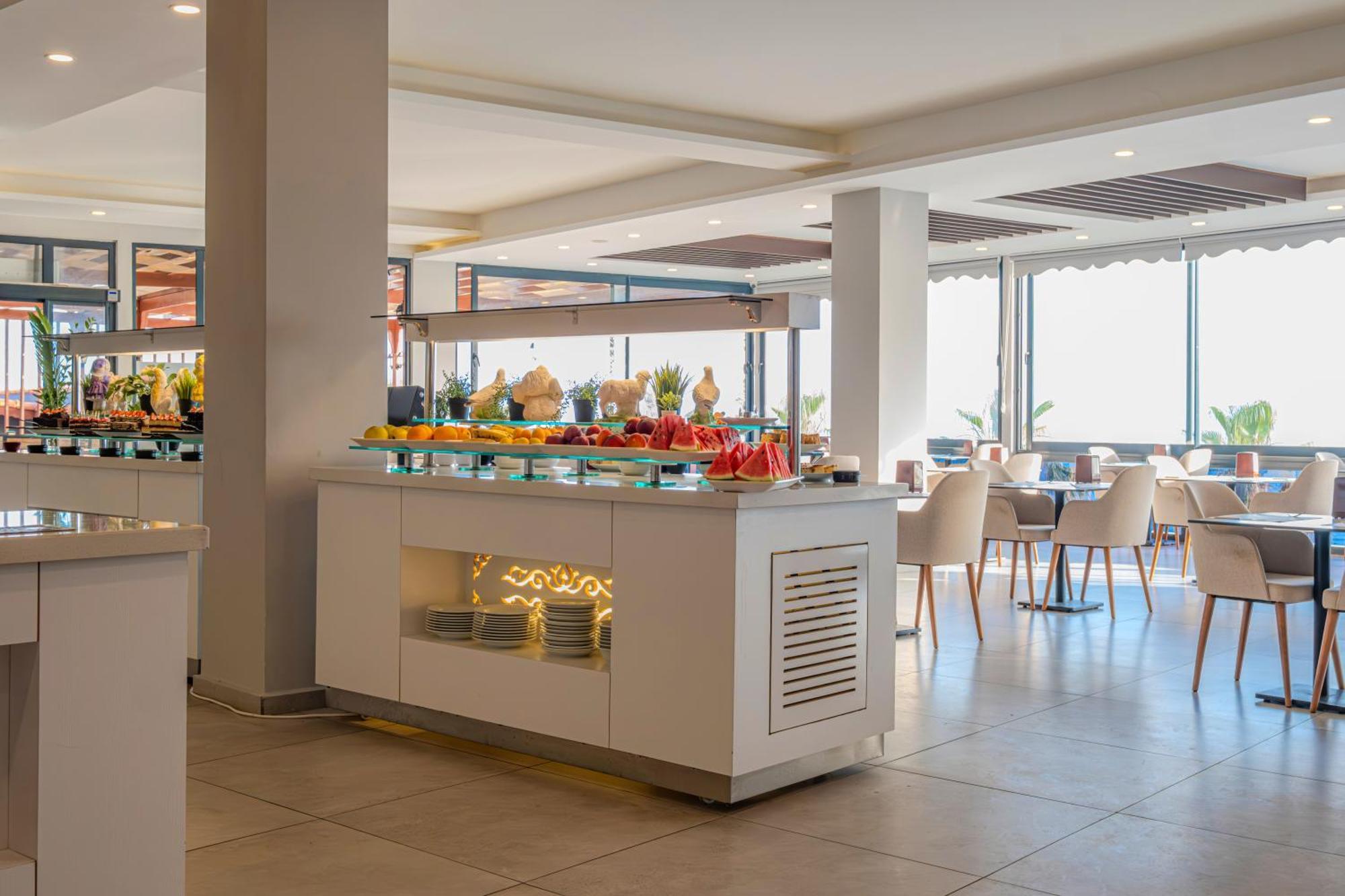Adora Calma Beach Hotel Adults Only Kızılot Bagian luar foto